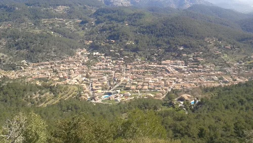 Vista d'Esporles des del Cor de Jesús